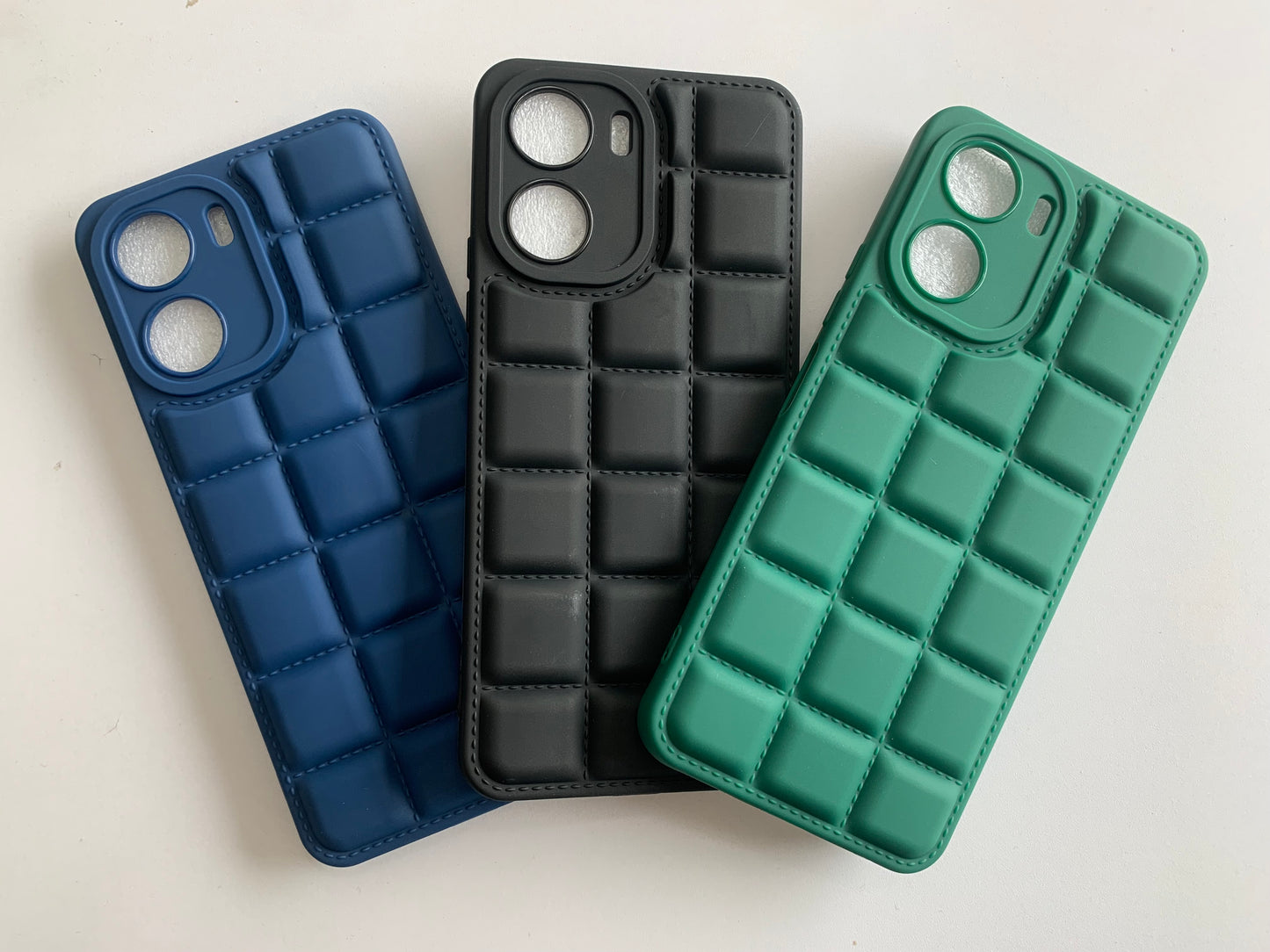 Oppo Reno 12F, Reno 11F, Reno 11, Reno 6, Reno 5, A79 5G, A78, A76/ A96, A60, A58, A54, A53, A52, A37, A31, A18/A38, A17, A16k, A16, A15, A5 2020, A5s/ F9, A3s, A1k, F21 pro 4G, F21 pro 5G, F19 pro, F19, F17 pro, F17, F15, F11 pro, F11 Bubble Back Cover